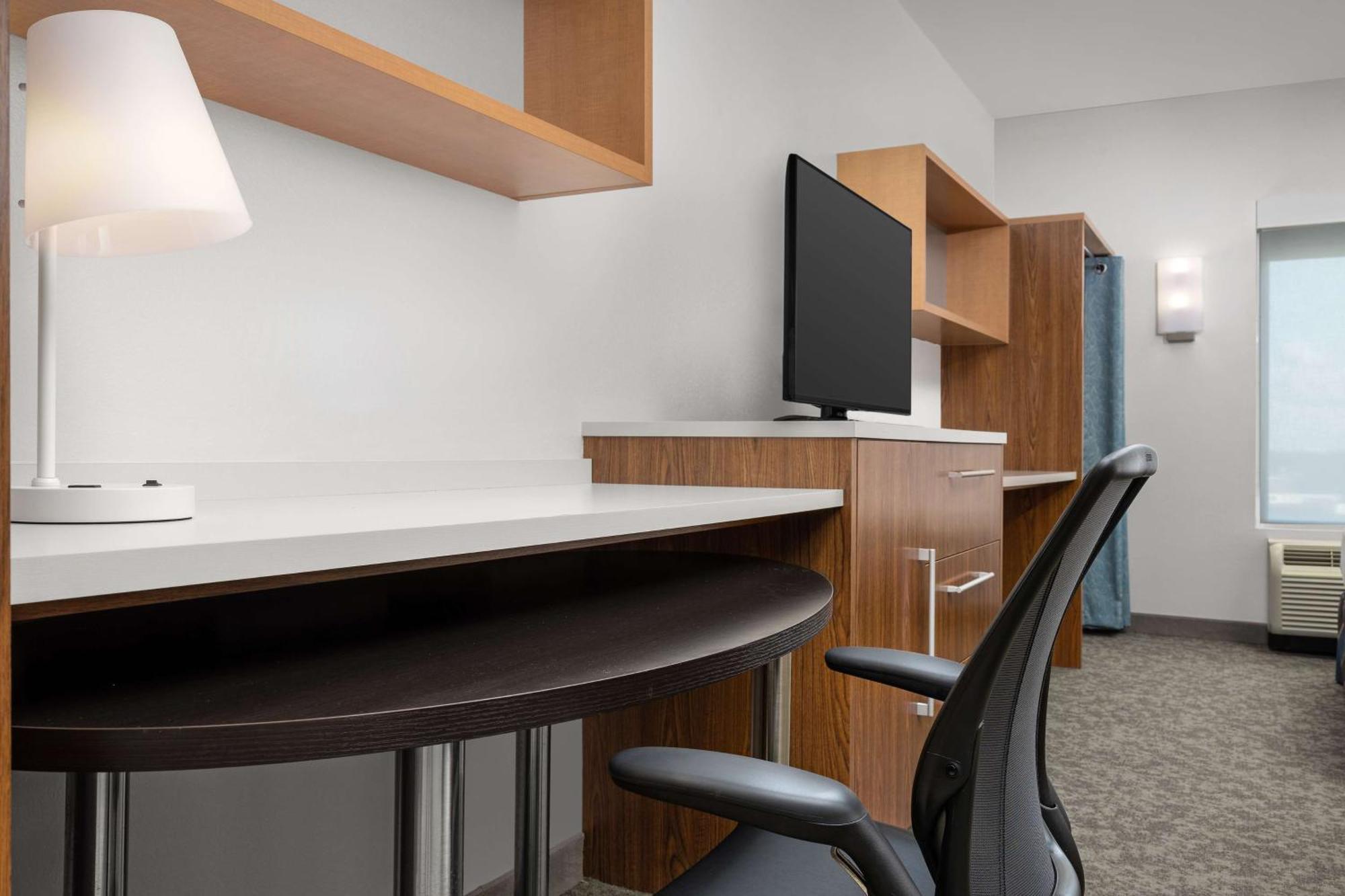 Home2 Suites By Hilton Tallahassee State Capitol Экстерьер фото